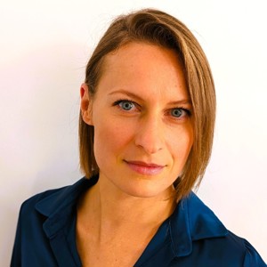 Lenka Bednarikova
